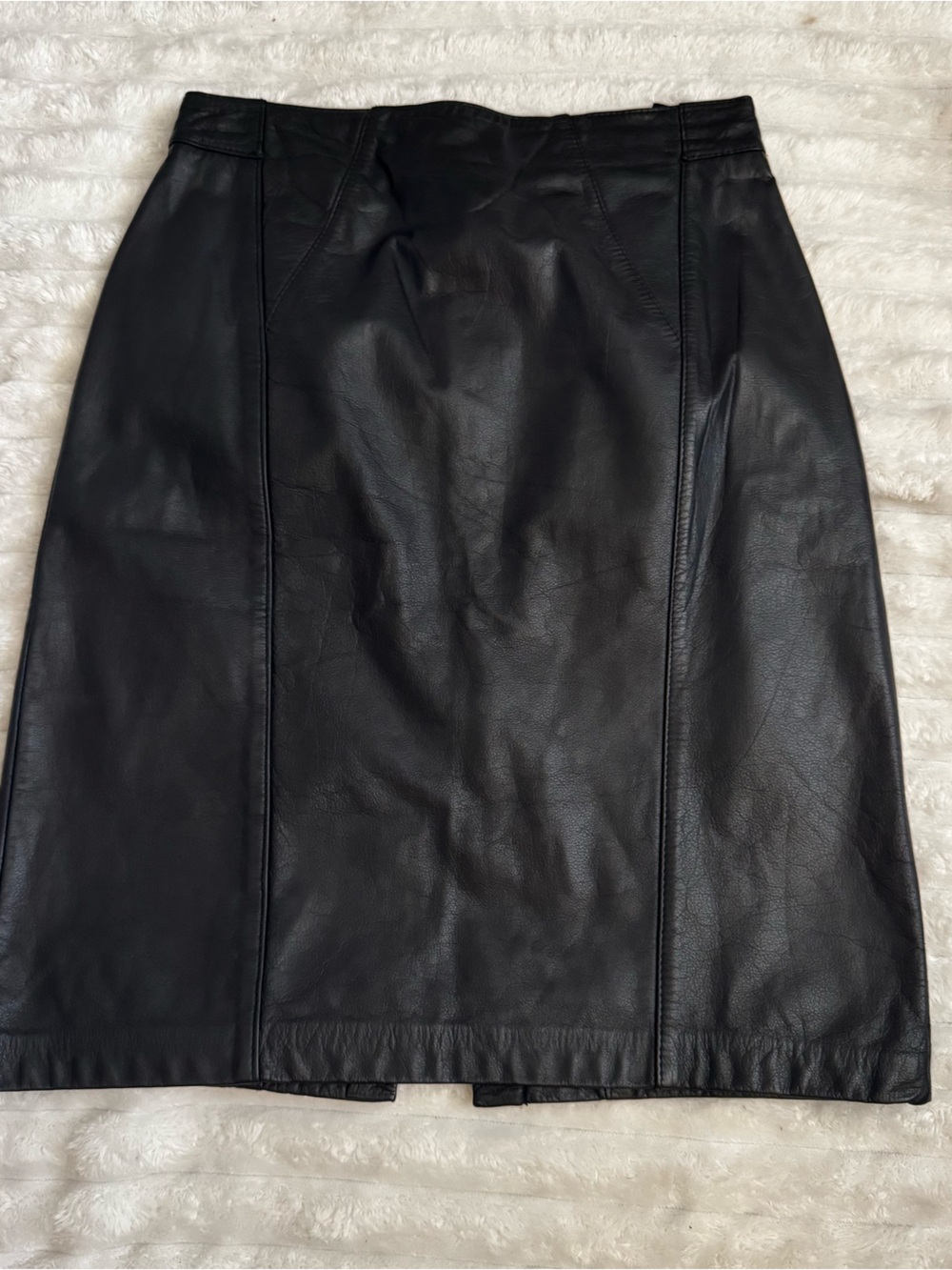Vintage Black Leather Pencil Skirt - Sleek Panel Design